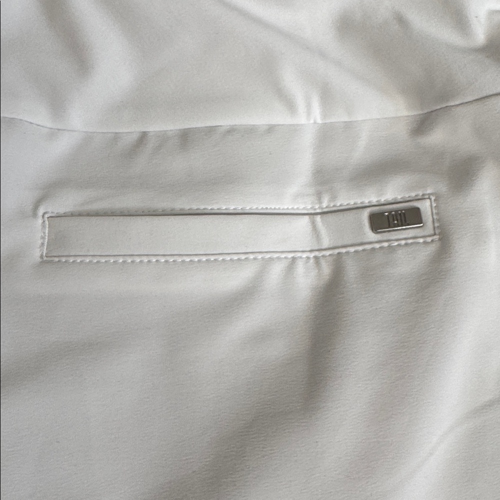 TAIL Golf/Tennis Skirt with built-in shorties | Size 2 - Picture 5 of 6